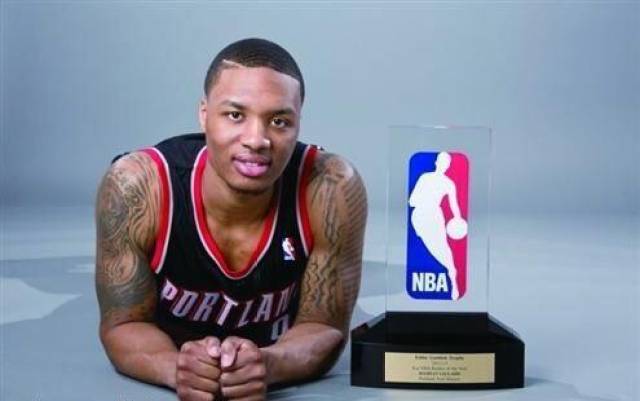 为全场焦点 为全场焦点