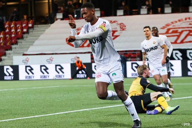 洛特的前锋 洛特的前锋