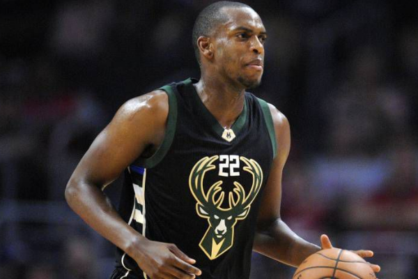 篮在休赛期 篮在休赛期