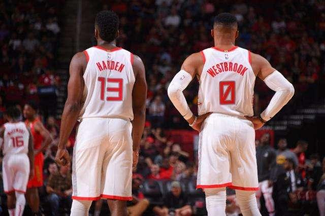 发挥至关重 发挥至关重