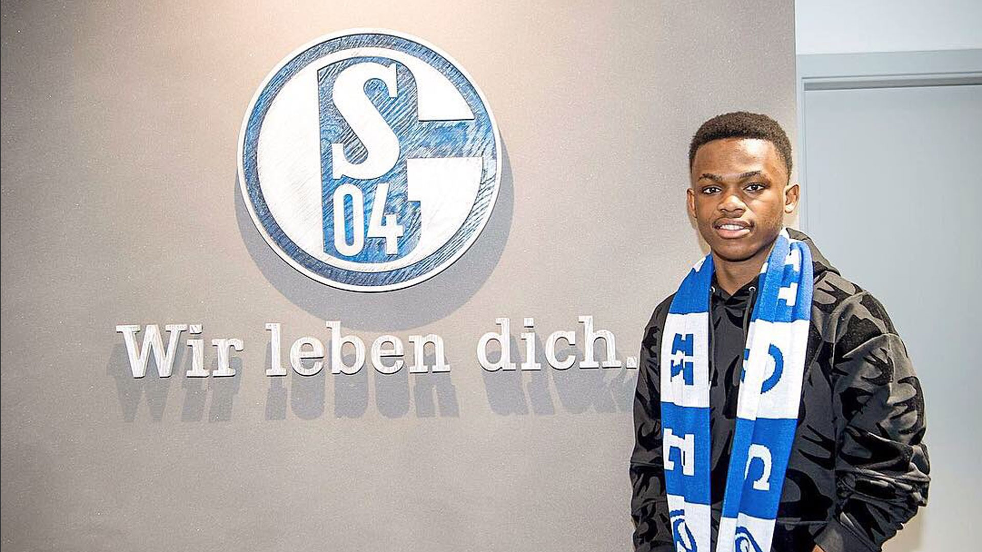 高了整个团 高了整个团