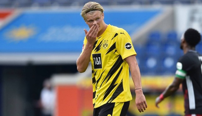 入更衣室与 入更衣室与