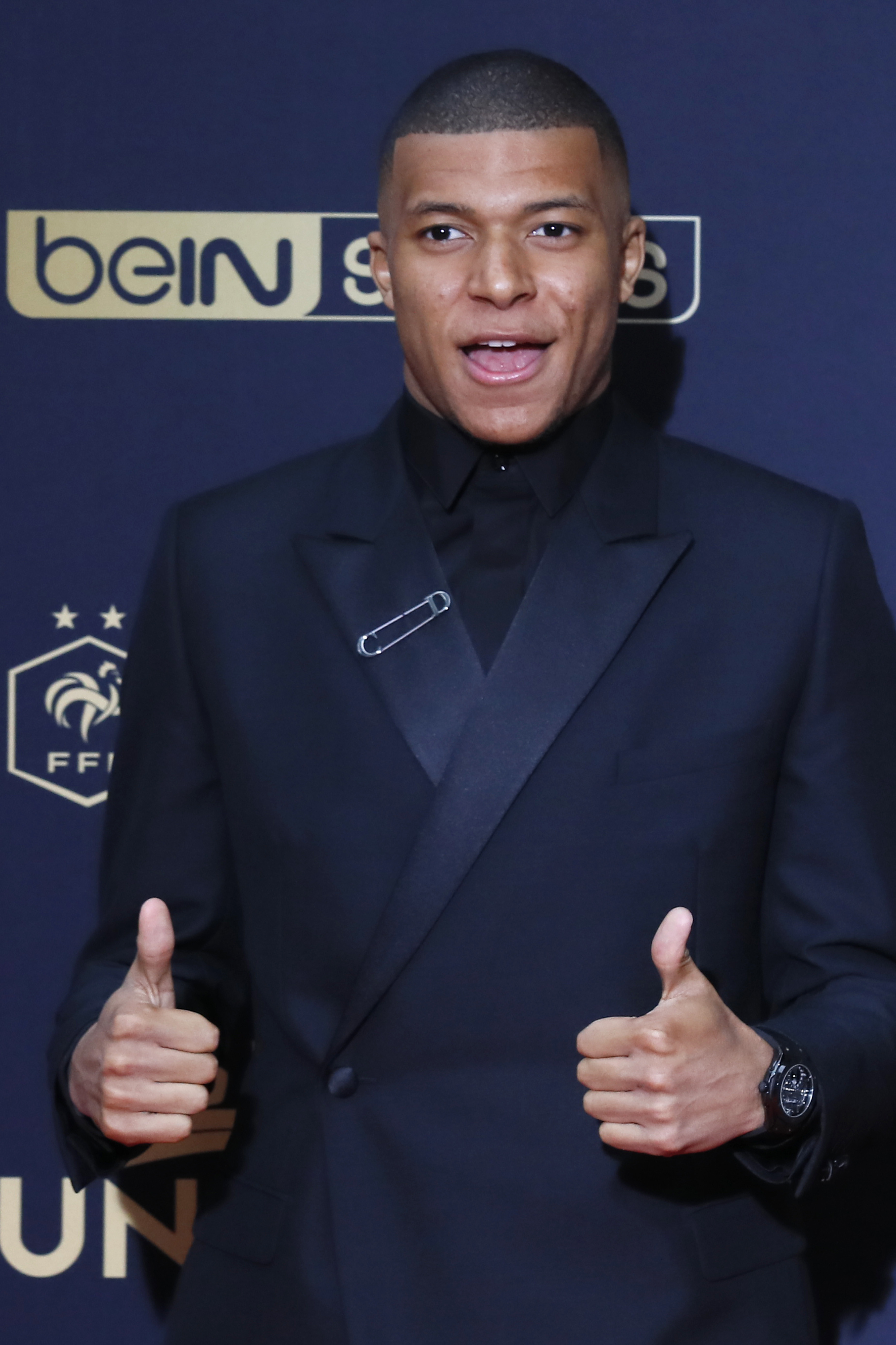 1纽卡斯尔 1纽卡斯尔