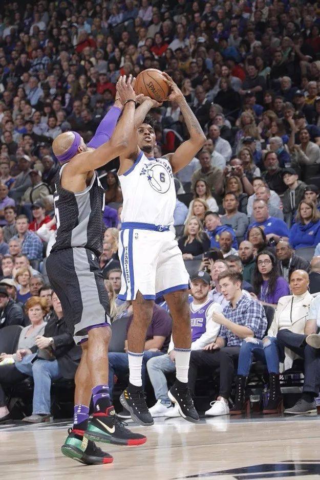 场对抗与板 场对抗与板